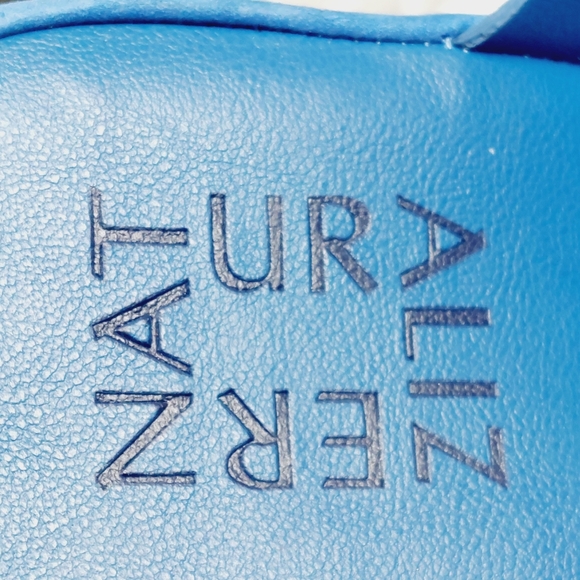 New Naturalizer Genn-Whirl Blue Leather Block Heel Sandals B556 - Picture 9 of 12